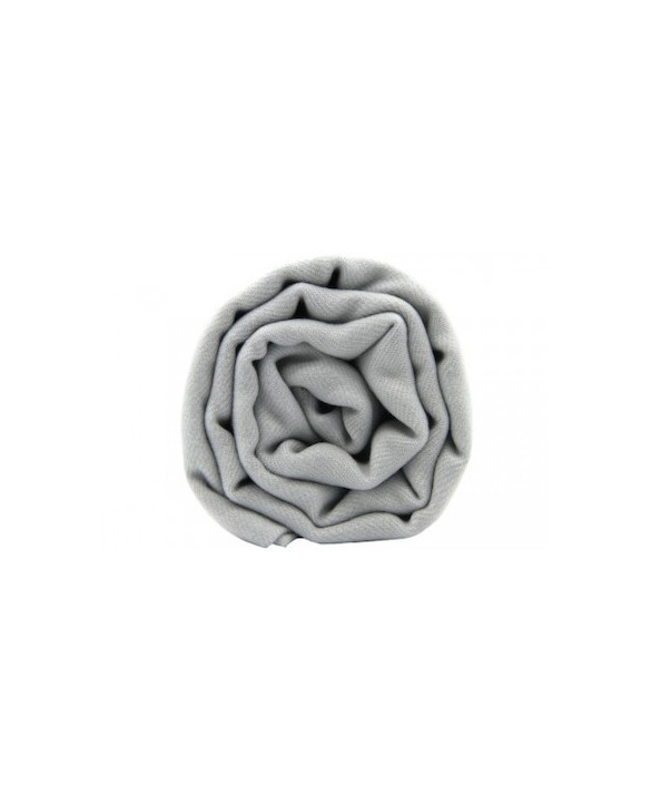 светло-серым пашминой из чистого кашемира