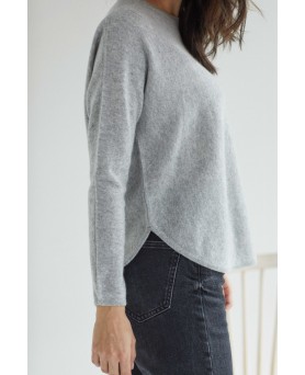 light grey oversized boatneck cashmere sweater for women
