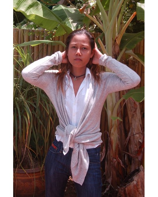 Frill Cashmere Cardigan in Hellgrau