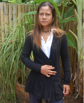 Froufrou-Strickjacke aus schwarzem Kaschmir für Damen